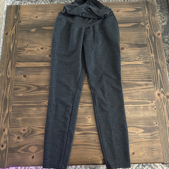 A Glow Pants - Women’s A Glow Maternity Leggings M Charcoal Over Belly Stretch Pants